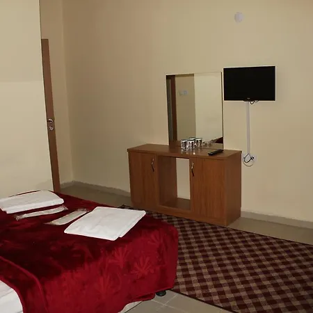 Otel Oz Guven