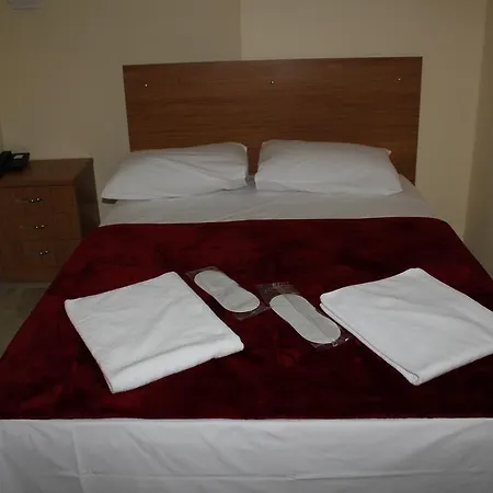 Oz Guven Otel