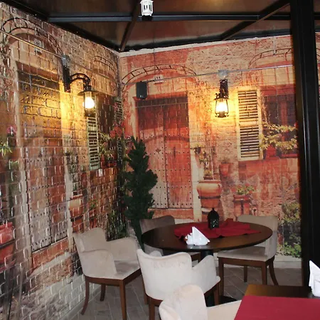Oz Guven Otel 2*